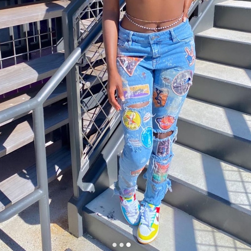 JEANS